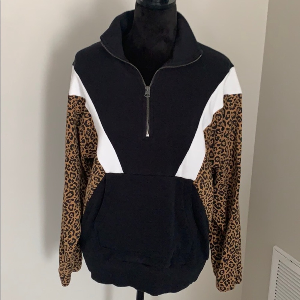 American Eagle Pullover